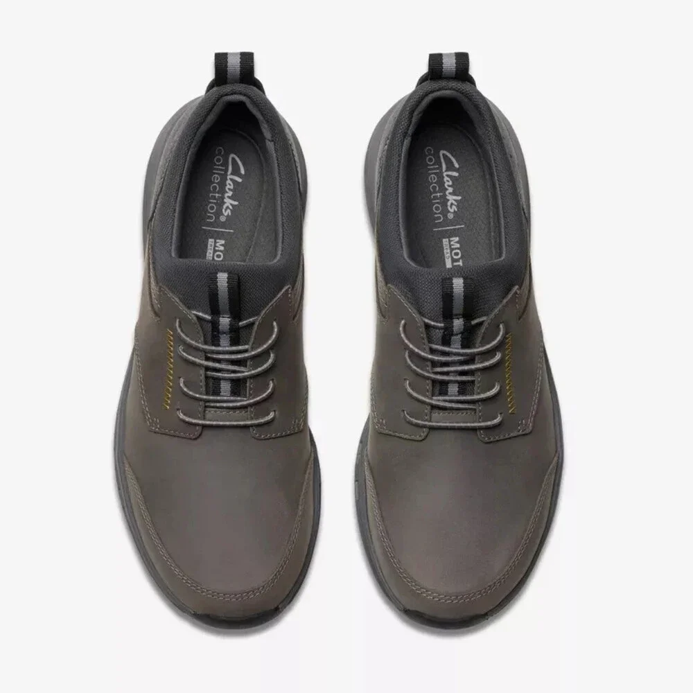Clarks motion trek